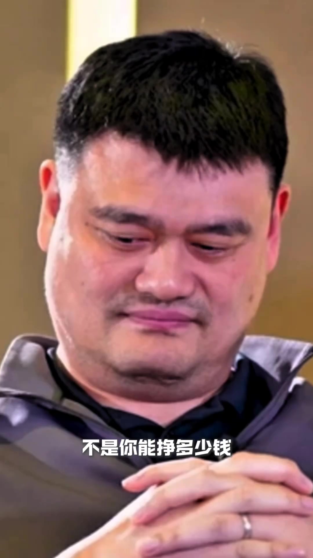  王治郅：我們是球員，最后比的不是你的流量、你的發(fā)型